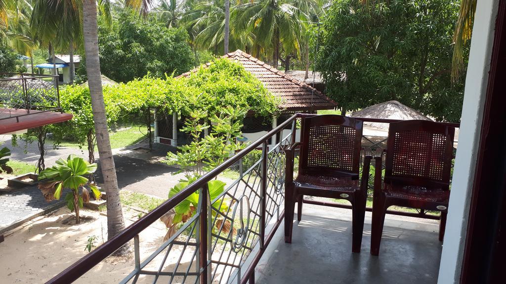 Ahsram Accommodations Passikudah Экстерьер фото